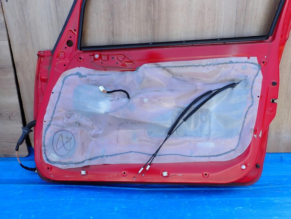 MITSUBISHI COLT 3d 04-08 DRZWI PRAWE P04 10/10