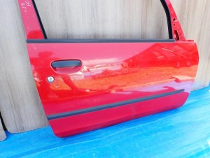 MITSUBISHI COLT 3d 04-08 DRZWI PRAWE P04 2/10 MINIATURA