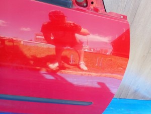 MITSUBISHI COLT 3d 04-08 DRZWI PRAWE P04 4/10 MINIATURA