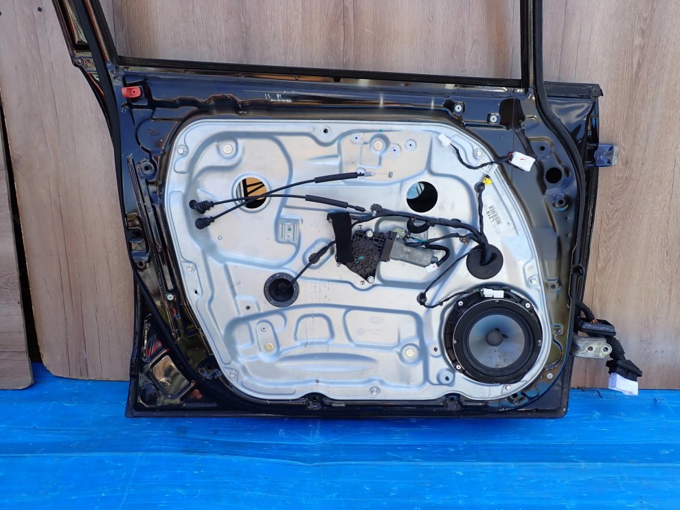 KIA CARENS III 06-11 DRZWI PRZEDNIE LEWE 9/9