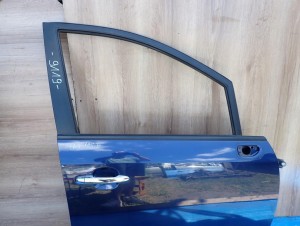KIA CARENS III 06-11 DRZWI PRZEDNIE PRAWE K5 5/7 MINIATURA