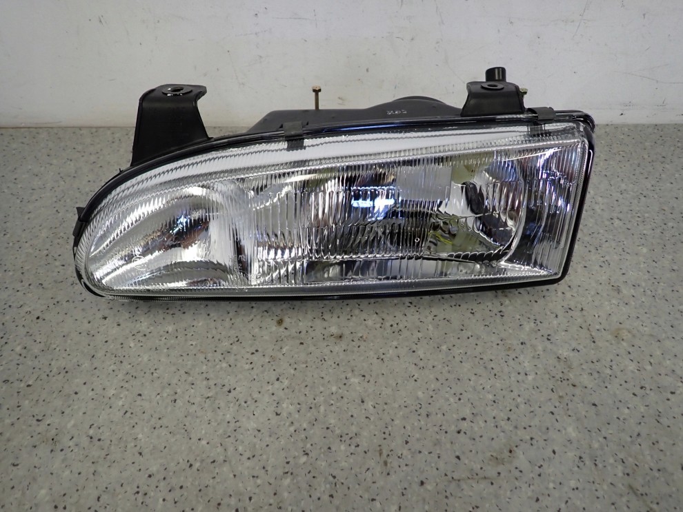 HYUNDAI SONATA I 91-93 REFLEKTOR LEWY LAMPA PRZEDNIA LEWA 1/8