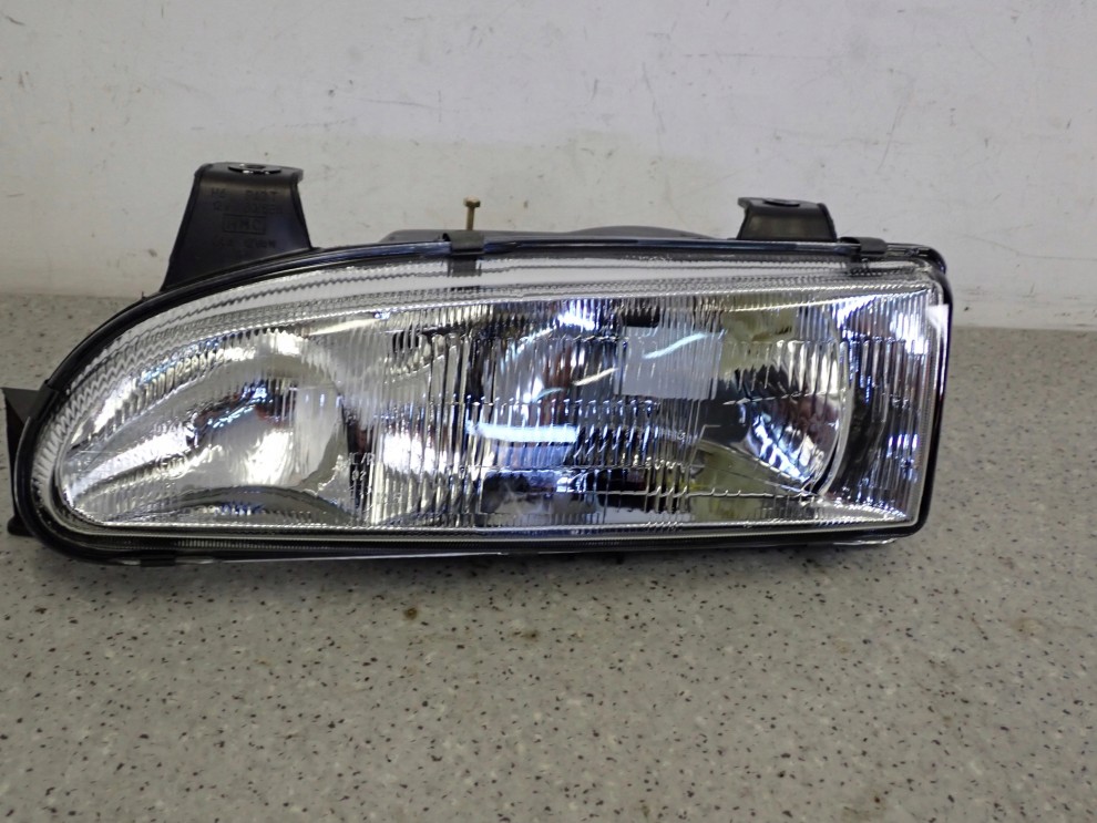 HYUNDAI SONATA I 91-93 REFLEKTOR LEWY LAMPA PRZEDNIA LEWA 4/8