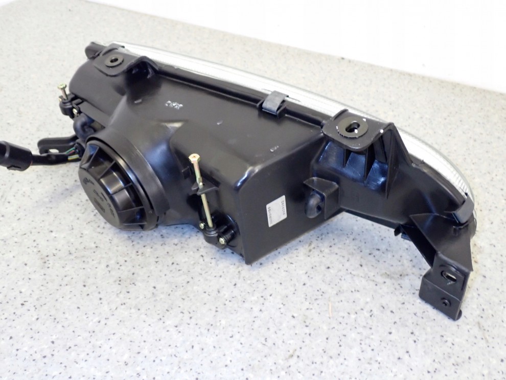 HYUNDAI SONATA I 91-93 REFLEKTOR LEWY LAMPA PRZEDNIA LEWA 6/8