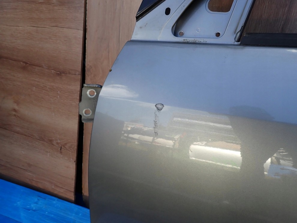 SUZUKI SWIFT MK6 3d 04-09 DRZWI LEWE ZCD 3/8