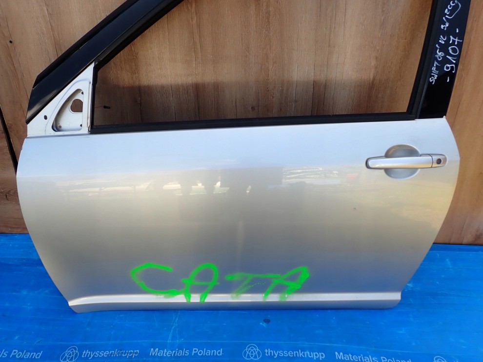 SUZUKI SWIFT MK6 3d 04-09 DRZWI LEWE ZCC 2/10