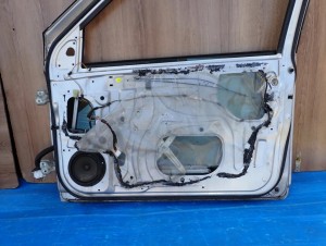 SUZUKI SWIFT MK6 3d 04-09 DRZWI PRAWE ZCC 11/11 MINIATURA