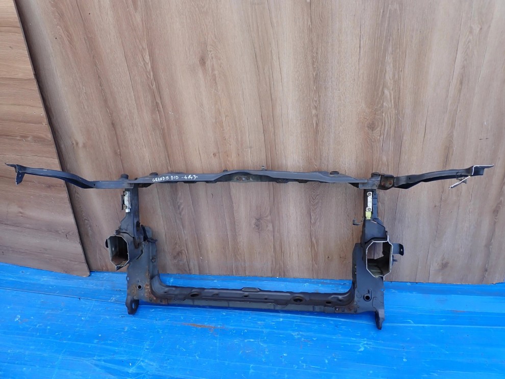 MITSUBISHI GRANDIS 04-11 PAS PRZEDNI WZMOCNIENIE 8/12