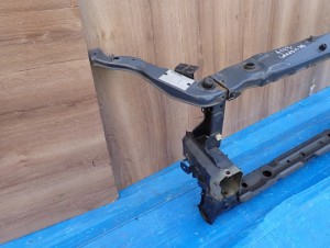 MITSUBISHI GRANDIS 04-11 PAS PRZEDNI WZMOCNIENIE 4/12 MINIATURA