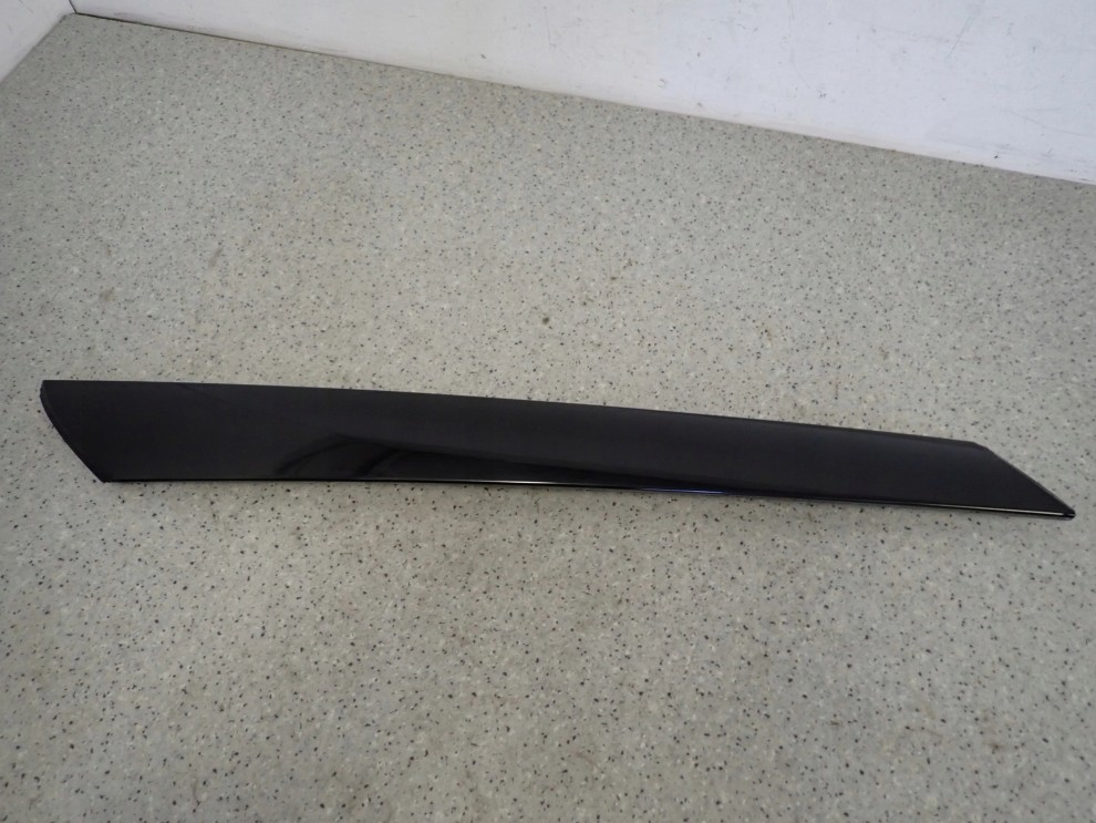 KIA SOUL 09-11 LISTWA SZYBY DRZWI PRZEDNIA LEWA 2/8