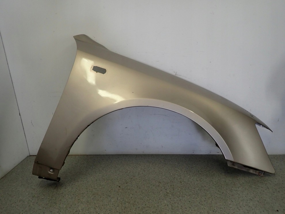 HYUNDAI SONATA V 05-09 BŁOTNIK PRZEDNI PRAWY B7 1/13