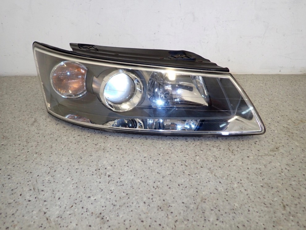 HYUNDAI SONATA 05-07 LAMPA PRZEDNIA PRAWA REFLEKTOR 4/11