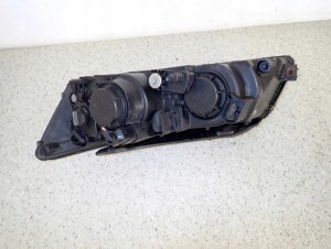 HYUNDAI SONATA 05-07 LAMPA PRZEDNIA PRAWA REFLEKTOR 8/11 MINIATURA