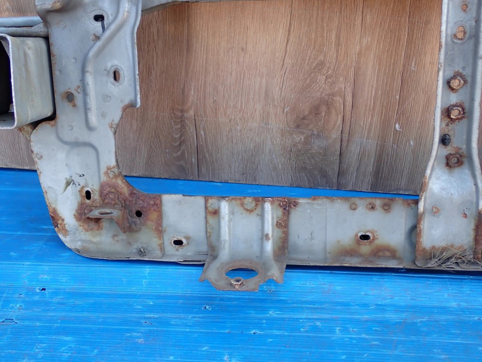 MITSUBISHI LANCER VII 03-08 PAS PRZEDNI A31 6/7