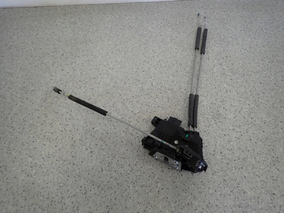 KIA SOUL I 09- ZAMEK DRZWI TYLNY PRAWY 1/8