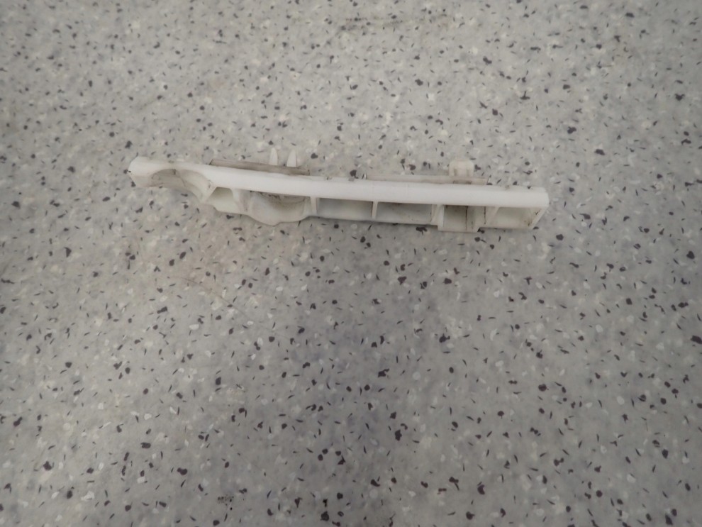 NISSAN NOTE E11 06-12 ŚLIZG ZDERZAKA PRZEDNI LEWY 2/7