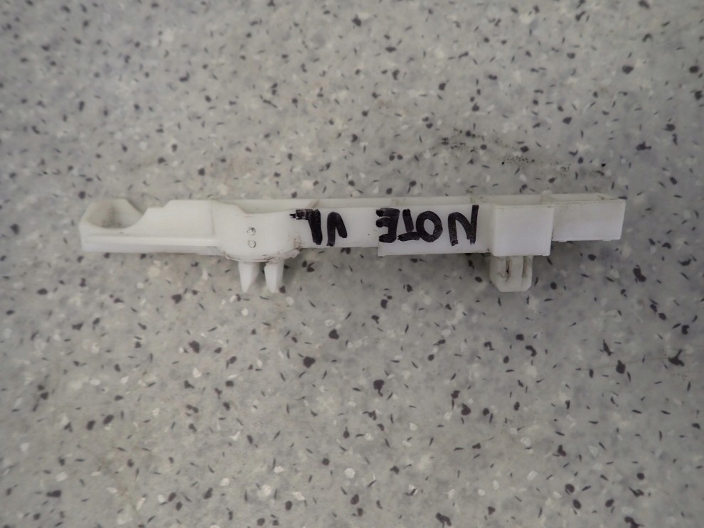 NISSAN NOTE E11 06-12 ŚLIZG ZDERZAKA PRZEDNI LEWY 5/7