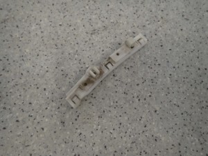 NISSAN NOTE E11 06-12 ŚLIZG ZDERZAKA PRZEDNI LEWY 7/7 MINIATURA