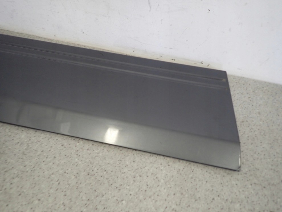 NISSAN TERRANO II 2 2,7 TD 1996- 5D LISTWA DRZWI PRZEDNIA LEWA 6/13