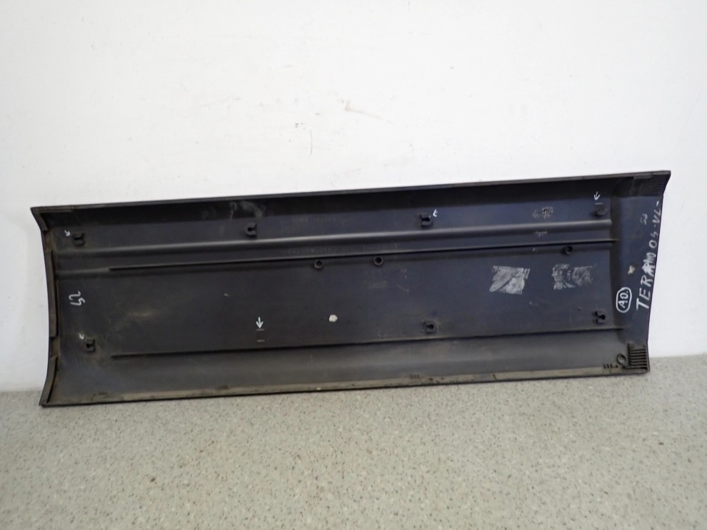 NISSAN TERRANO II 2 2,7 TD 1996- 5D LISTWA DRZWI PRZEDNIA LEWA 7/13