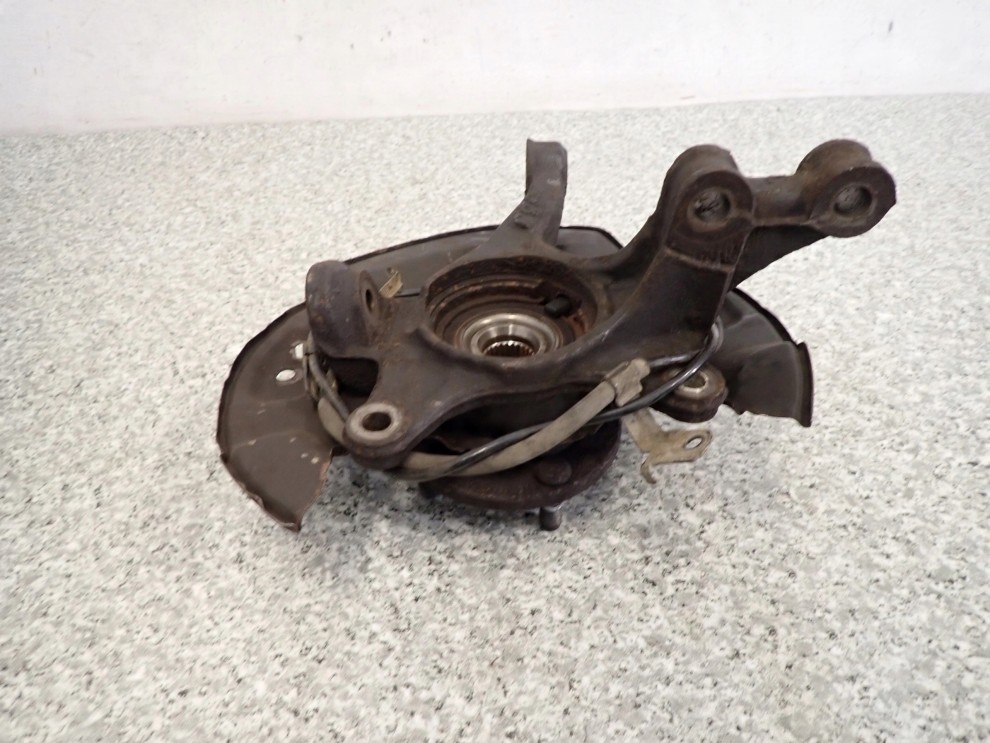 TOYOTA YARIS 06-12 ZWROTNICA PRZEDNIA LEWA PIASTA 5/7