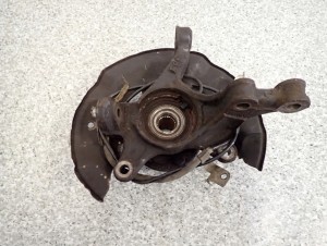 TOYOTA YARIS 06-12 ZWROTNICA PRZEDNIA LEWA PIASTA 6/7 MINIATURA