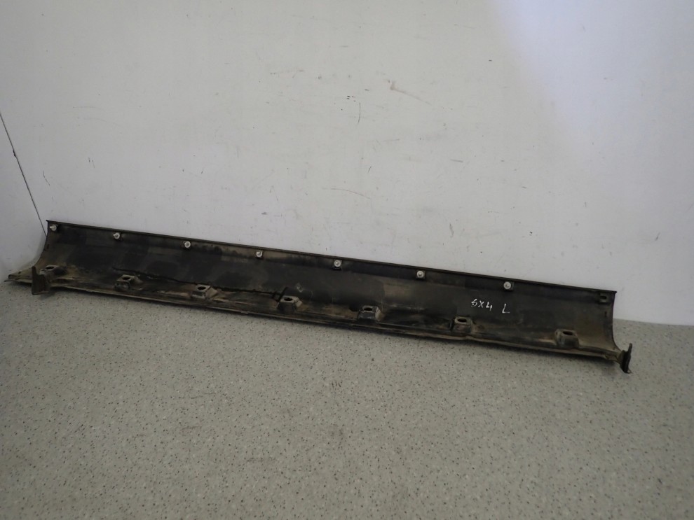 SUZUKI SX4 SEDICI 09-13 LISTWA NAKŁADKA PROGOWA LEWA 6/11