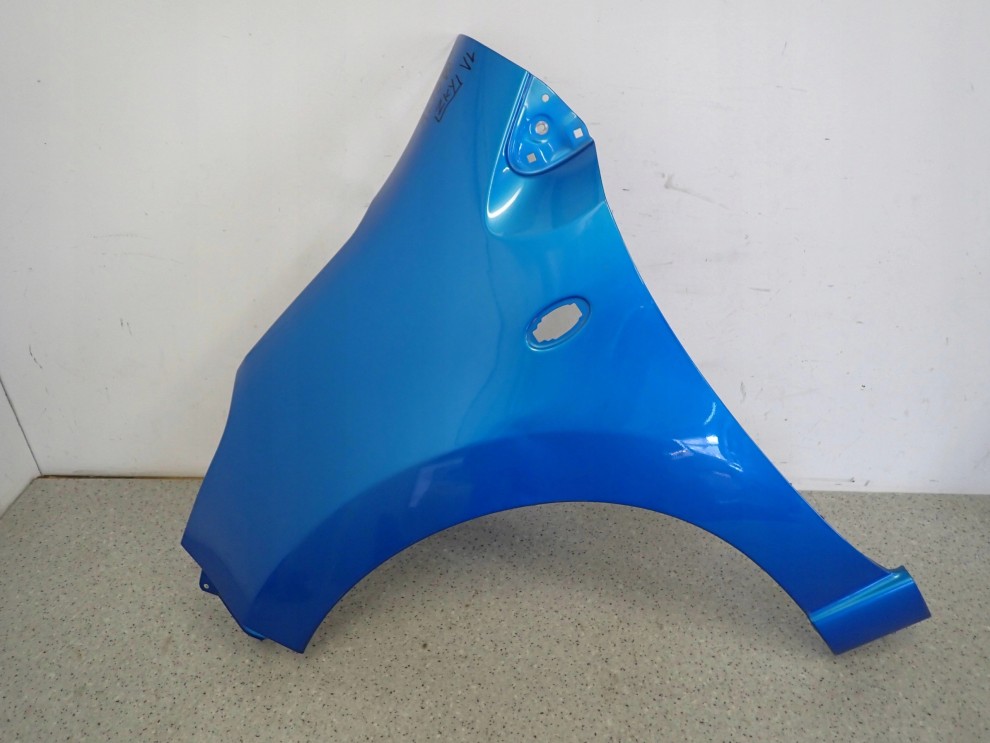 SUZUKI ALTO 5d 09-14 BŁOTNIK PRZEDNI LEWY ZKY 2/11