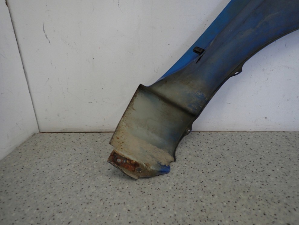 SUZUKI ALTO 5d 09-14 BŁOTNIK PRZEDNI LEWY ZKY 11/11