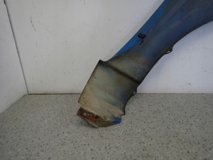 SUZUKI ALTO 5d 09-14 BŁOTNIK PRZEDNI LEWY ZKY 11/11 MINIATURA