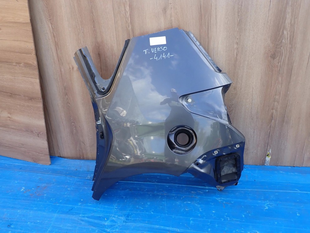 TOYOTA VERSO 09- BŁOTNIK TYLNY LEWY 1/12