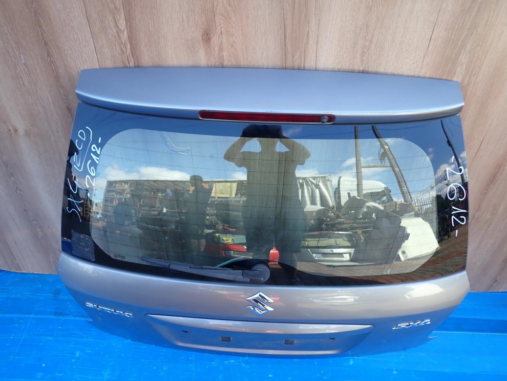 SUZUKI SX4 06-13 KLAPA BAGAŻNIKA SZYBA TYLNA ZCD 2/11