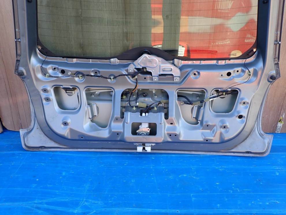 SUZUKI SX4 06-13 KLAPA BAGAŻNIKA SZYBA TYLNA ZCD 11/11