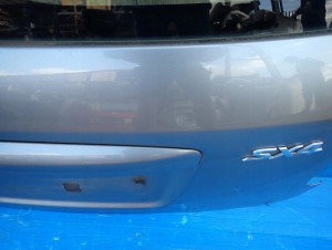 SUZUKI SX4 06-13 KLAPA BAGAŻNIKA SZYBA TYLNA ZCD 9/11 MINIATURA