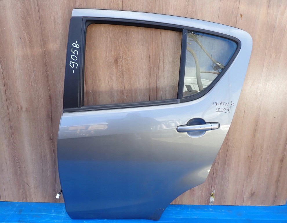 SUZUKI SPLASH 08-14 DRZWI TYLNE LEWE ZCD 1/11