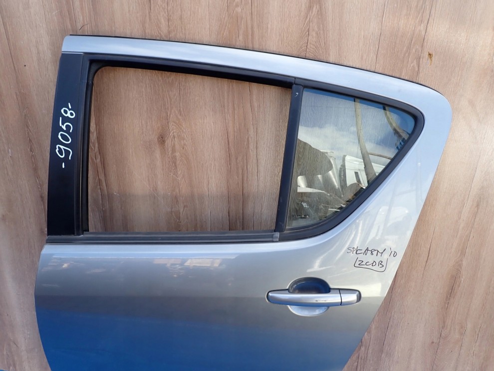 SUZUKI SPLASH 08-14 DRZWI TYLNE LEWE ZCD 7/11