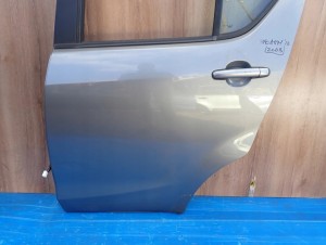 SUZUKI SPLASH 08-14 DRZWI TYLNE LEWE ZCD 3/11 MINIATURA