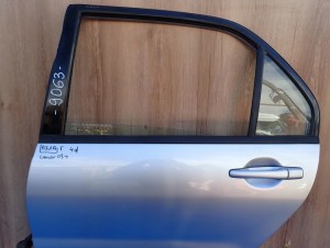 MITSUBISHI LANCER SEDAN 03-08 DRZWI TYLNE LEWE A31A 6/8 MINIATURA