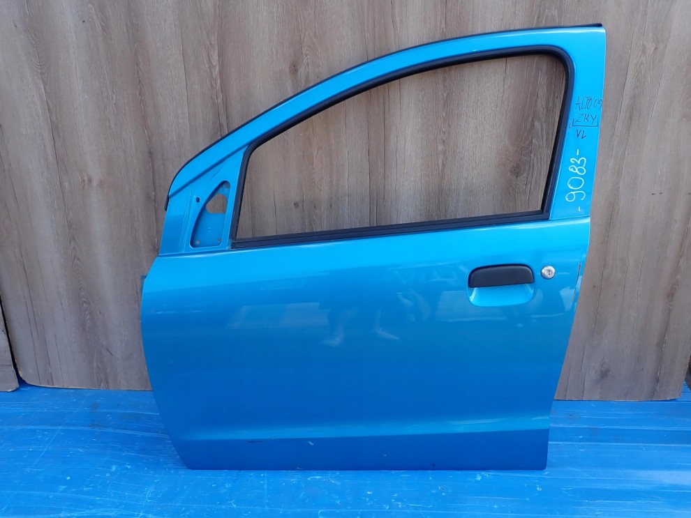 SUZUKI ALTO NISSAN PIXO 09- DRZWI PRZEDNIE LEWE ZKY 1/11