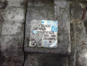 SUZUKI SPLASH 1.0i 1.2i 08- KOMPRESOR KLIMATYZACJI SPRĘŻARKA 2/6 MINIATURA