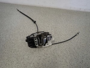 KIA CEED KOMBI 06-11 ZAMEK DRZWI TYLNY PRAWY 1/8 MINIATURA