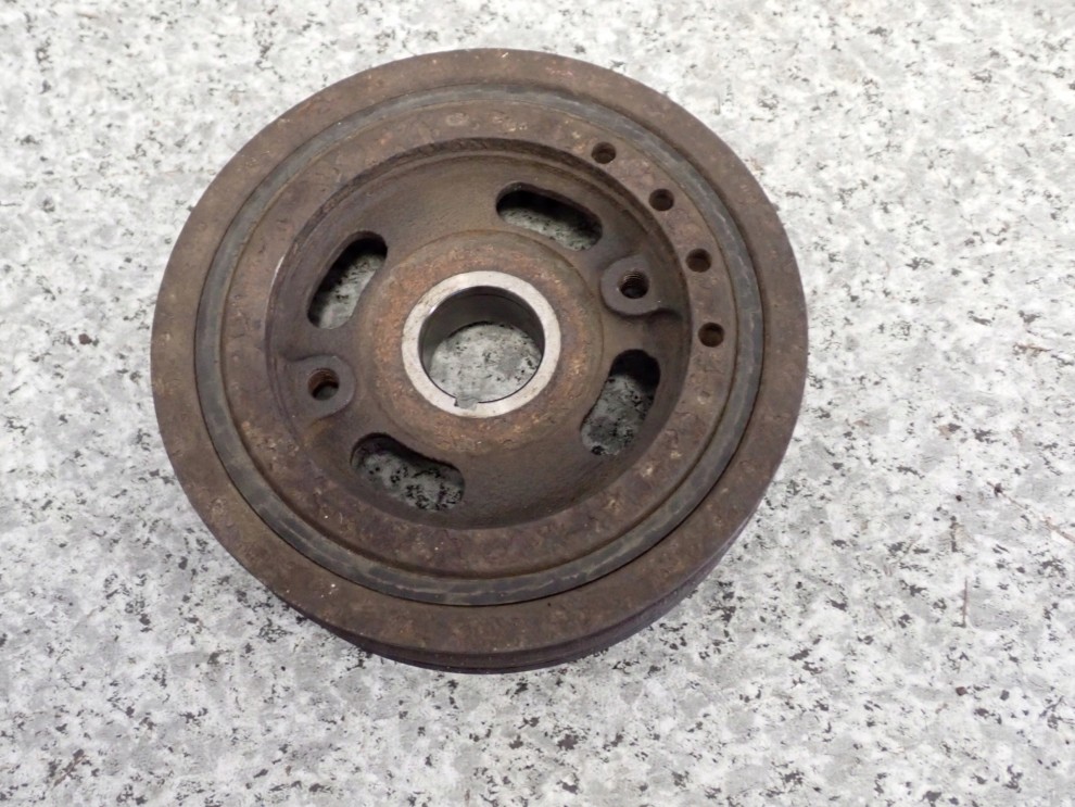 SUZUKI SWIFT 1.3 I 05-10 KOŁO PASOWE WAŁU 3/4