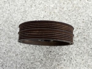 SUZUKI SWIFT 1.3 I 05-10 KOŁO PASOWE WAŁU 2/4 MINIATURA