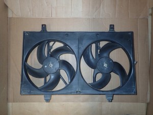 NISSAN ALMERA TINO 00 - 06 WENTYLATOR CHŁODNICY 3/3 MINIATURA