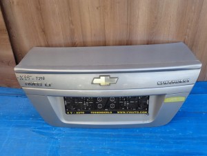 CHEVROLET AVEO SEDAN T250 07- KLAPA BAGAŻNIKA 1/12 MINIATURA