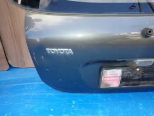 TOYOTA COROLLA E12 HB JP 02-07 KLAPA BAGAŻNIKA 1C3 4/7 MINIATURA