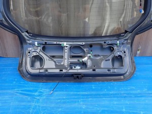 TOYOTA COROLLA E12 HB JP 02-07 KLAPA BAGAŻNIKA 1C3 6/7 MINIATURA