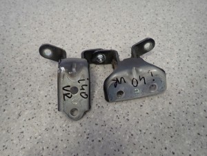 HYUNDAI i40 11-15 ZAWIASY DRZWI PRZEDNICH PRAWYCH S6G