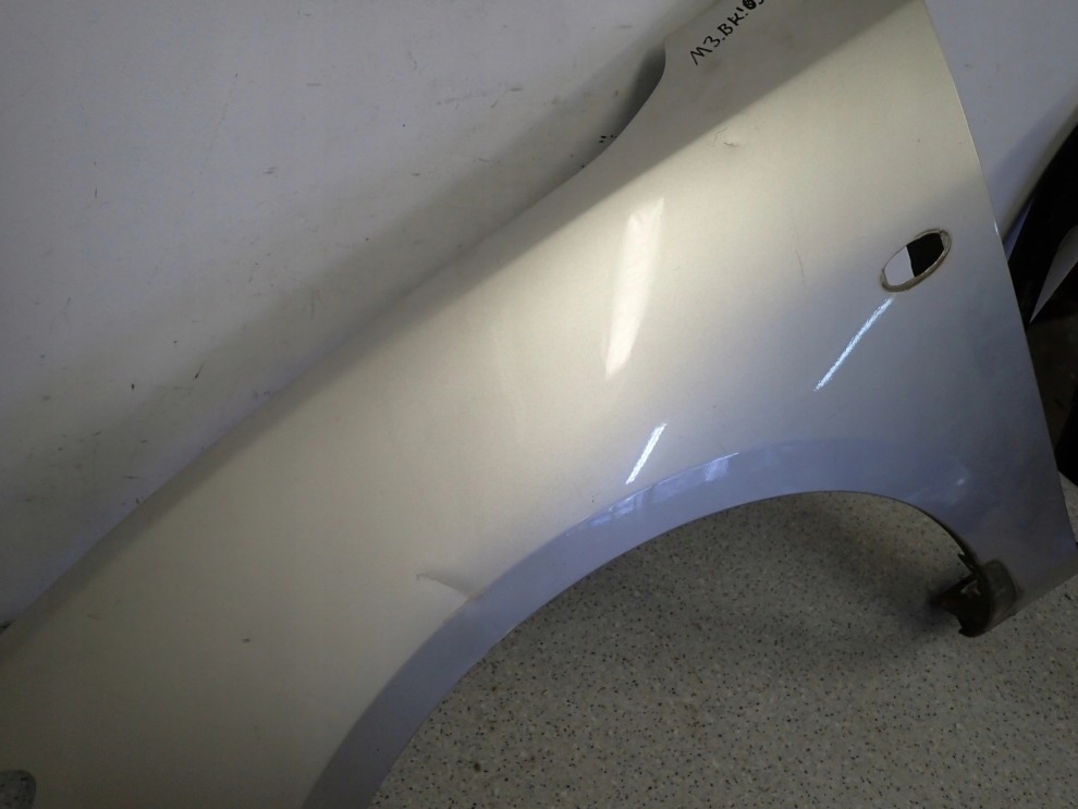 MAZDA3 MAZDA 3 BK SEDAN 03-08 BŁOTNIK PRZEDNI LEWY 24E 5/16