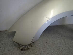 MAZDA3 MAZDA 3 BK SEDAN 03-08 BŁOTNIK PRZEDNI LEWY 24E 2/16 MINIATURA